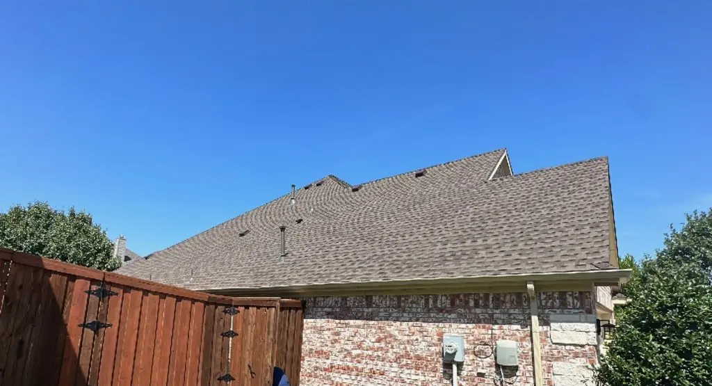 Completed roof replacement project in Meadow Lakes